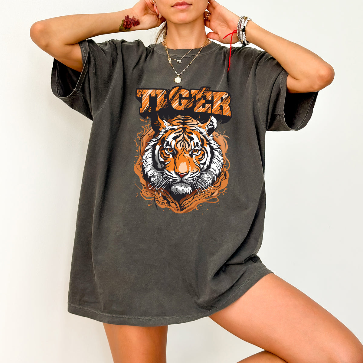 Majestic Tiger Wildlife DTF Transfer for Animal Lovers & Conservationists - Bold Jungle Graphic Ready To Press Iron-On